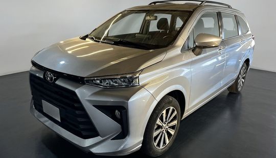 Toyota • Avanza