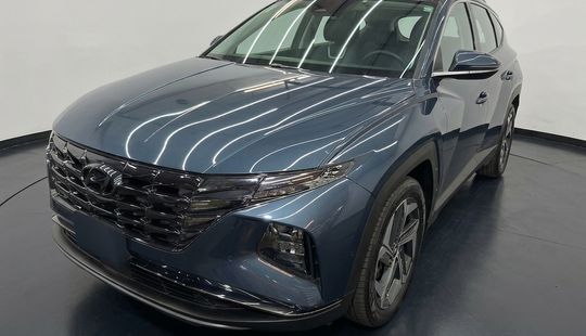 2023 • 48,938 km • Automático