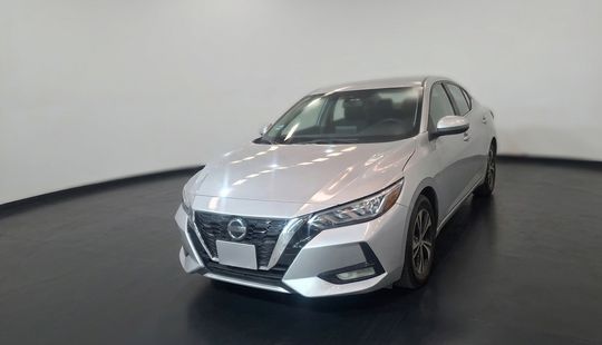 Nissan • Sentra