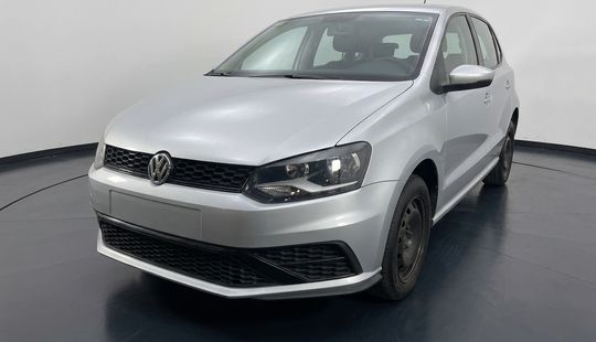 Volkswagen • Polo