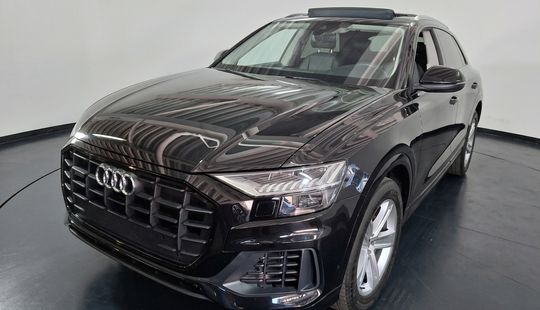 Audi • Q8