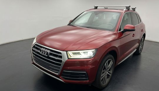 Audi • Q5