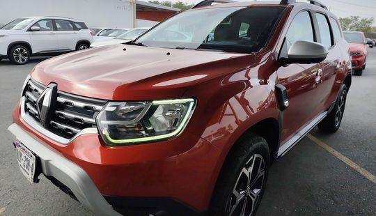 Renault • Duster