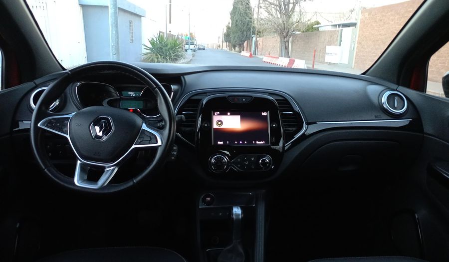Renault Captur 1.3 ICONIC CVT Hatchback 2023