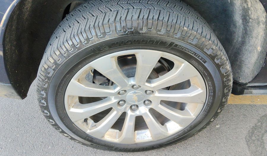 Chevrolet Suburban 5.3 PREMIER F AUTO 4WD Suv 2023