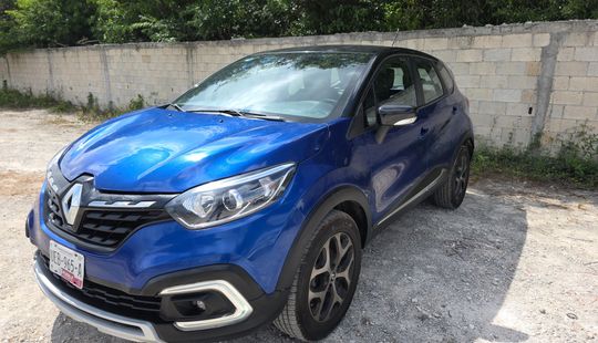 Renault • Captur