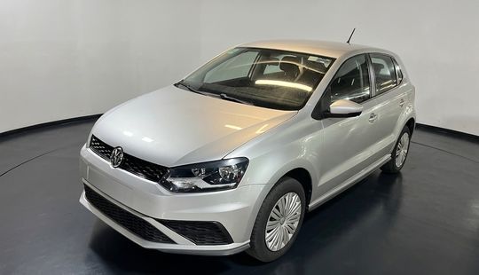 Volkswagen • Polo