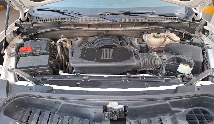 Chevrolet Suburban 5.3 LT C AUTO Suv 2023