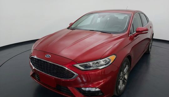 Ford • Fusion