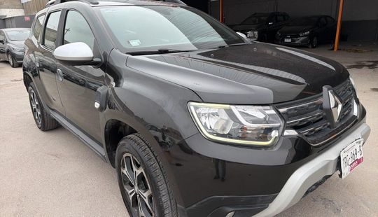Renault • Duster