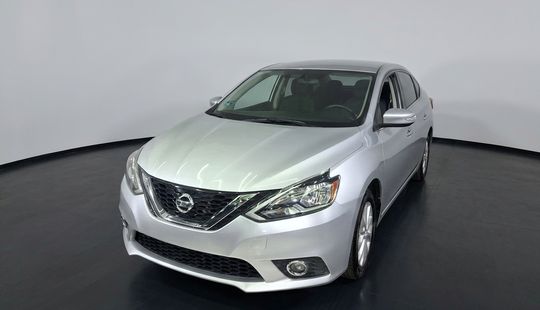 Nissan • Sentra