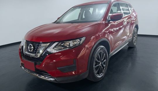 Nissan • X-Trail