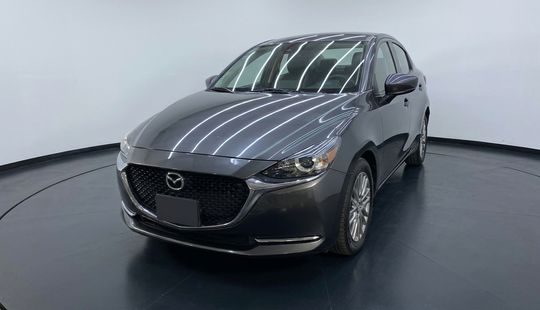 Mazda • Mazda 2