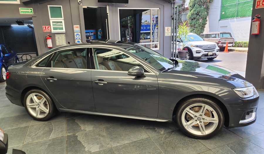 Audi A4 2.0 MHEV 40 TFSI SELECT DCT Sedan 2021