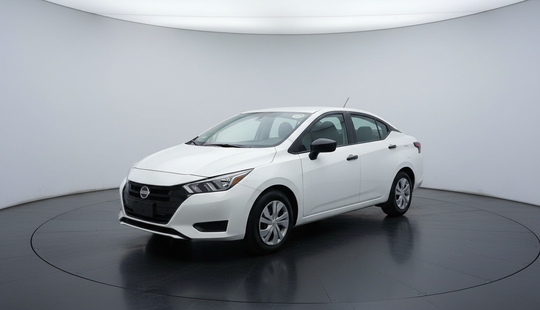 Nissan • Versa