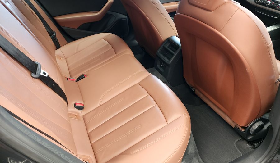Audi A4 2.0 MHEV 40 TFSI SELECT DCT Sedan 2021
