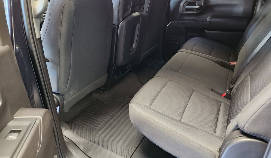 Chevrolet Silverado 1500 5.3 SILVERADO CUSTOM K AUTO 4WD Pickup 2023