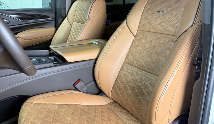 Cadillac Escalade 6.2 PREMIUM LUXURY B AUTO 4WD SUV Suv 2023
