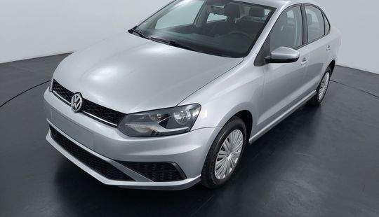 Volkswagen • Vento