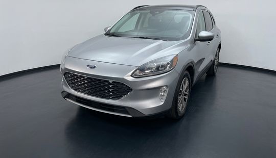 Ford • Escape