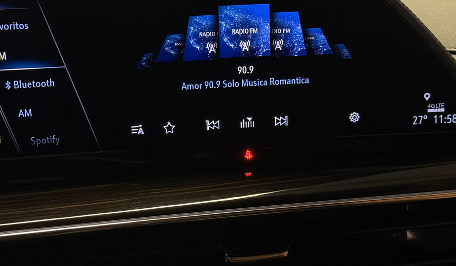 Cadillac Escalade 6.2 PREMIUM LUXURY B AUTO 4WD SUV Suv 2023