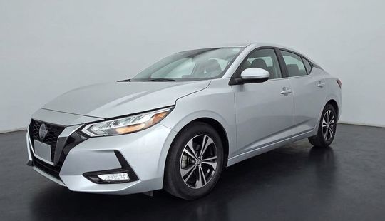 Nissan • Sentra