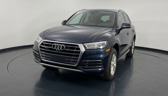 Audi • Q5