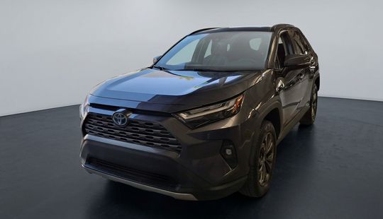 Toyota • RAV4