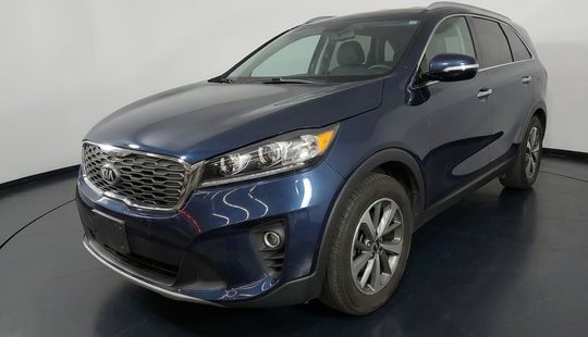 Kia • Sorento