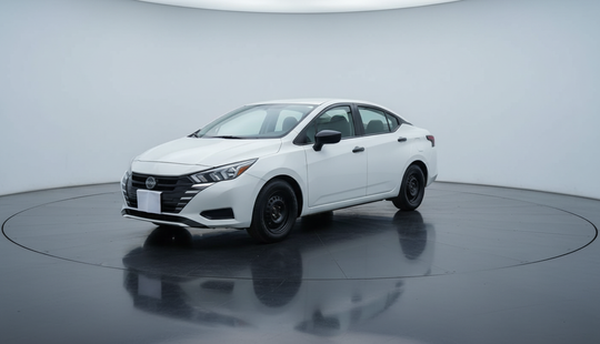 Nissan • Versa