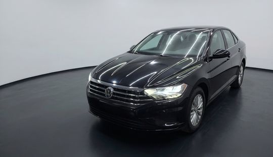 Volkswagen • Jetta