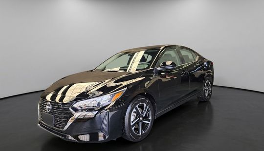 Nissan • Sentra