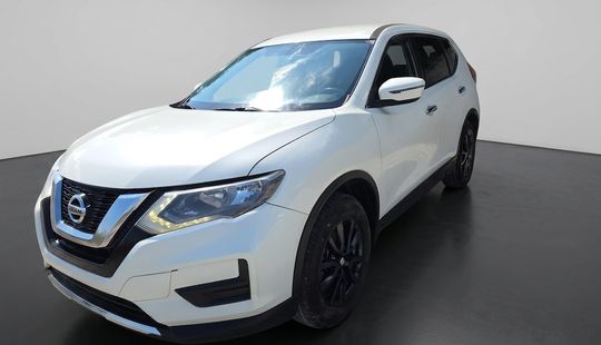 Nissan • X-Trail