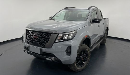 Nissan • Frontier