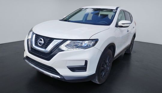Nissan • X-Trail