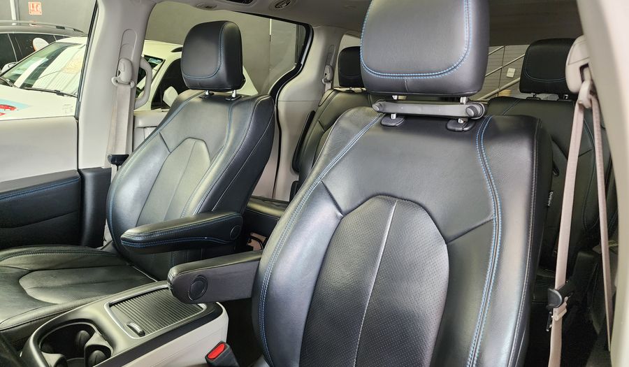 Chrysler Pacifica 3.6 LIMITED AUTO Minivan 2021