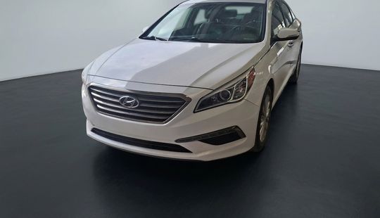 Hyundai • Sonata
