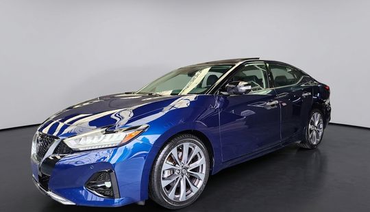 Nissan • Maxima