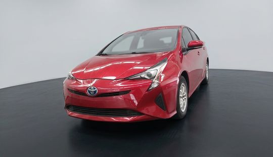 Toyota • Prius