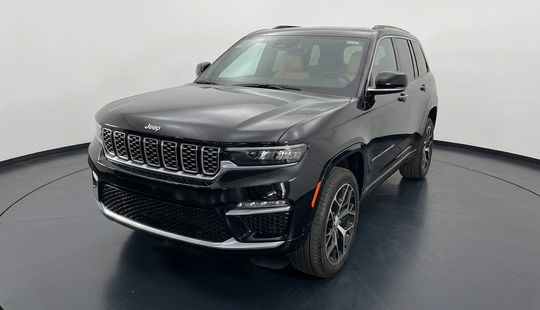 Jeep • Grand Cherokee