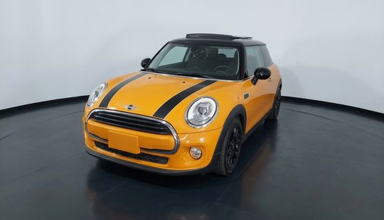 Mini • Cooper