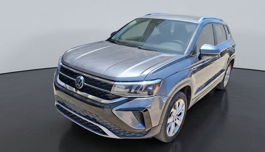 Volkswagen • Taos