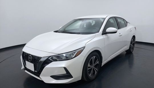 Nissan • Sentra