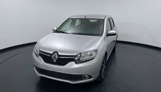 Renault • Logan