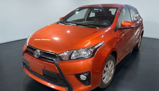 Toyota • Yaris