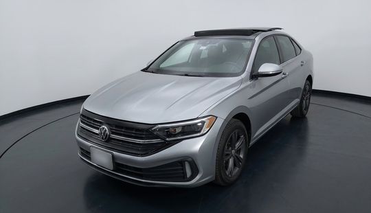 Volkswagen • Jetta