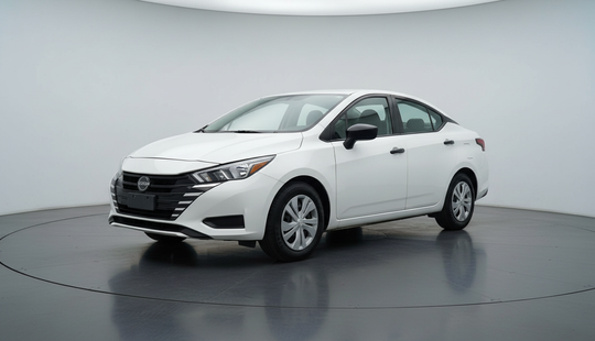 Nissan • Versa