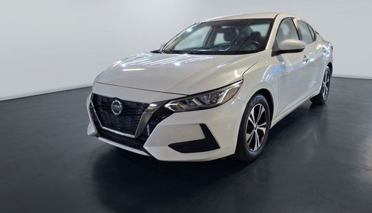 Nissan • Sentra