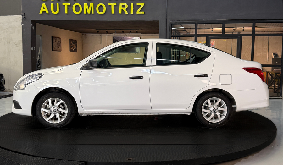 Nissan V-drive 1.6 V-DRIVE A/C AUDIO Sedan 2024