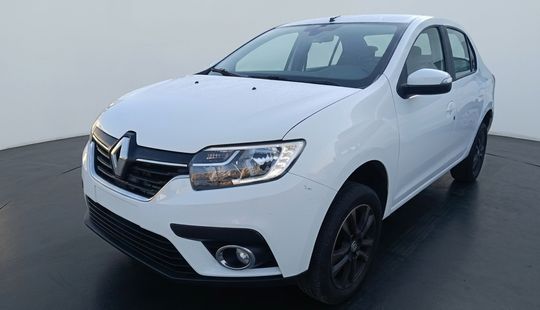 Renault • Logan